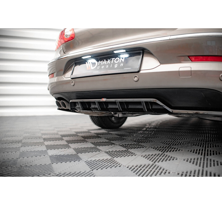 Maxton Design Central Rear Splitter (with vertical bars) Volkswagen Passat CC