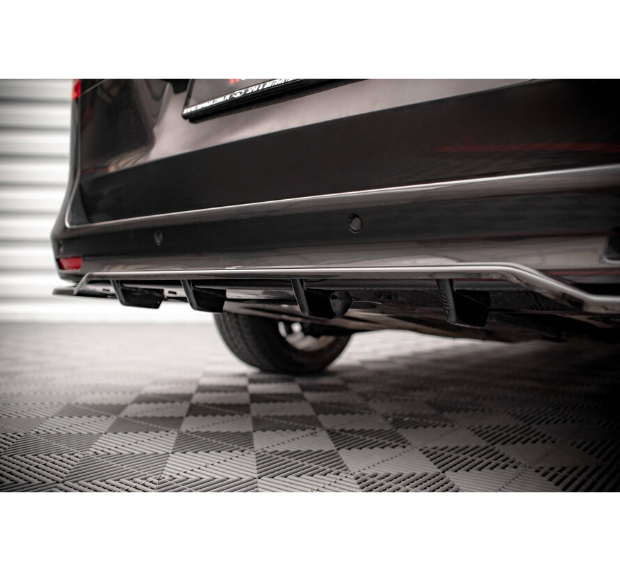 Maxton Design Central Rear Splitter (with vertical bars) Mercedes-Benz V-Class AMG-Line W447 Facelift