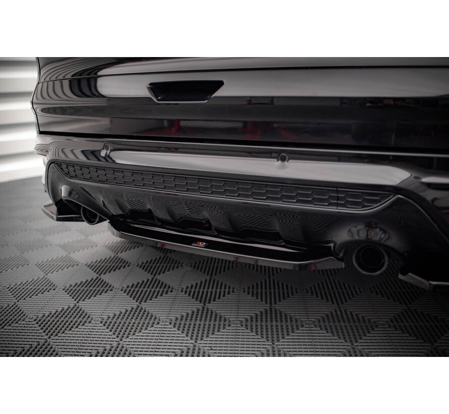 Maxton Design Central Rear Splitter for Ford Escape ST-Line Mk3