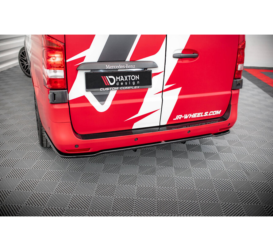 Maxton Design Central Rear Splitter (with vertical bars) Mercedes-Benz Vito W447 Facelift