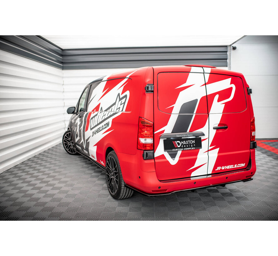 Maxton Design Central Rear Splitter (with vertical bars) Mercedes-Benz Vito W447 Facelift