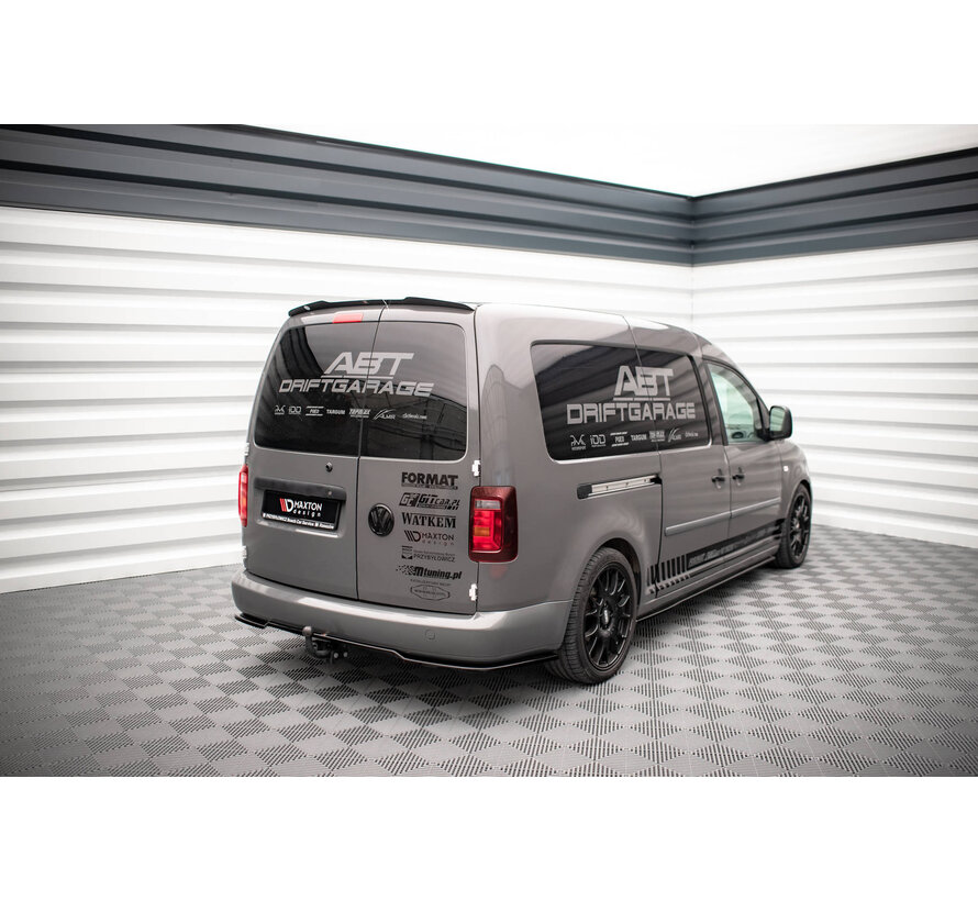 Maxton Design Central Rear Splitter for Volkswagen Caddy Long Mk3 Facelift