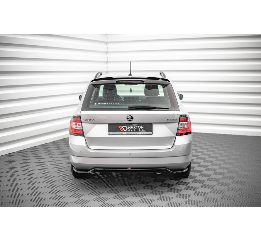 Maxton Design Central Rear Splitter (with vertical bars) Skoda Fabia Combi Mk3