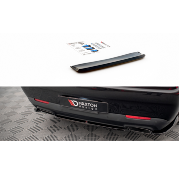 Maxton Design Maxton Design Central Rear Splitter for Dodge Challenger RT Mk3 Facelift