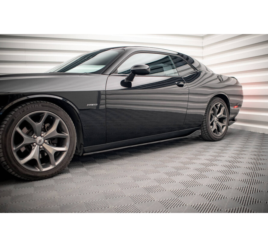 Maxton Design Side Skirts Diffusers Dodge Challenger RT Mk3 Facelift