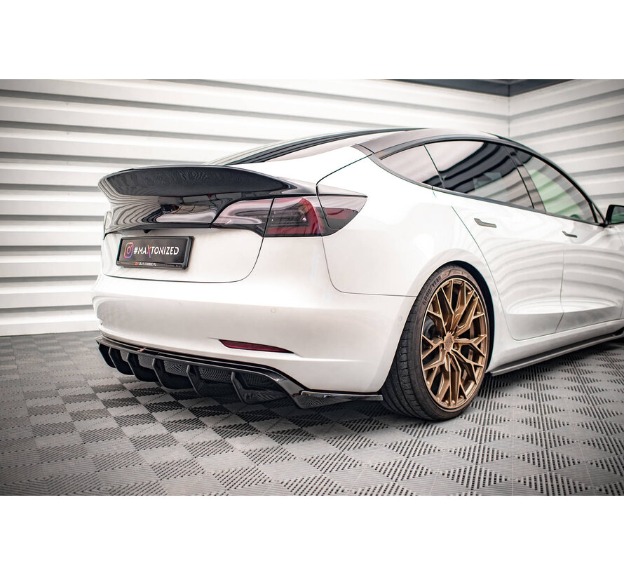 Maxton Design Rear Side Splitters V.2 Tesla Model 3