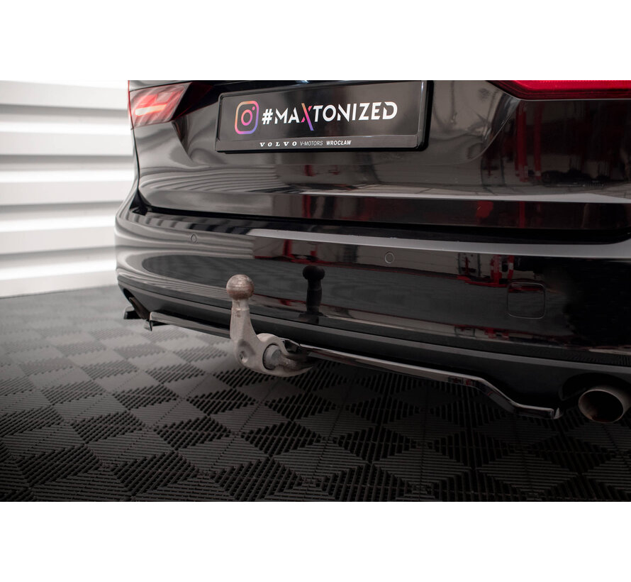 Maxton Design Central Rear Splitter (with vertical bars) V.2 Volvo V90 Mk2