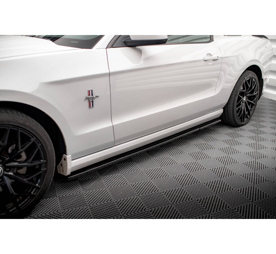 Maxton Design Side Skirts Diffusers Ford Mustang Mk5 Facelift