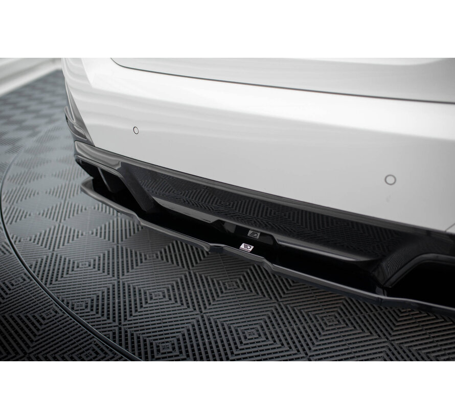 Maxton Design Central Rear Splitter (with vertical bars) V.2 BMW i4 M-Pack G26
