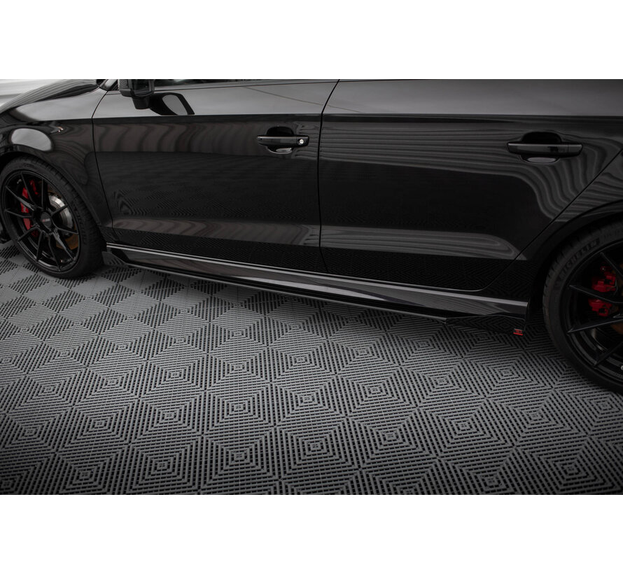 Maxton Design Street Pro Side Skirts Diffusers V.1 + Flaps Audi RS3 Sedan 8V Facelift