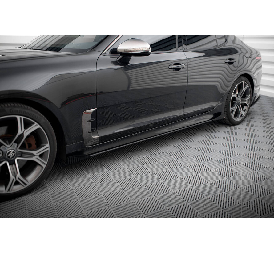 Maxton Design Street Pro Side Skirts Diffusers + Flaps Kia Stinger GT / GT-Line Mk1