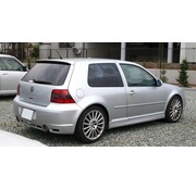 Maxton Design Maxton Design SIDE SKIRTS GOLF 4 3 DOOR < R32 LOOK >