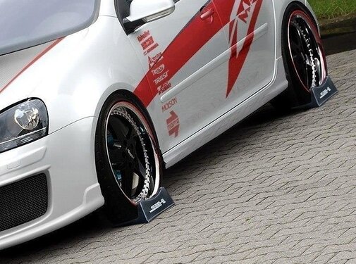 Maxton Design Maxton Design SIDE SKIRTS GOLF 5 < GTI LOOK >