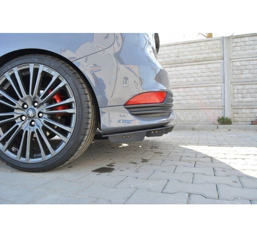 Maxton Design Rear Diffuser Ford Focus ST Mk3 FL