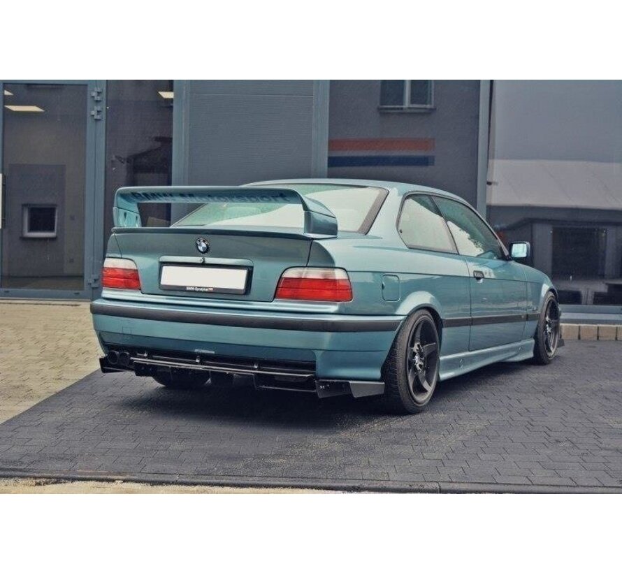 Maxton Design REAR DIFFUSER passend voor BMW M3 E36