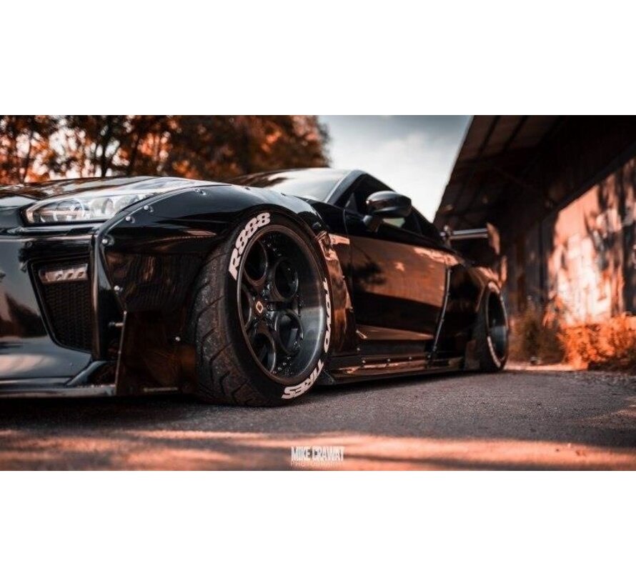 Maxton Design NISSAN GTR MK4 WIDE BODY