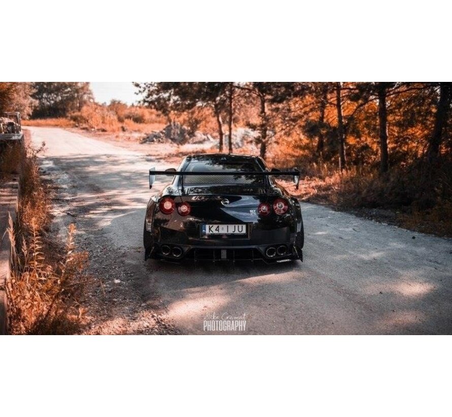 Maxton Design NISSAN GTR MK4 WIDE BODY