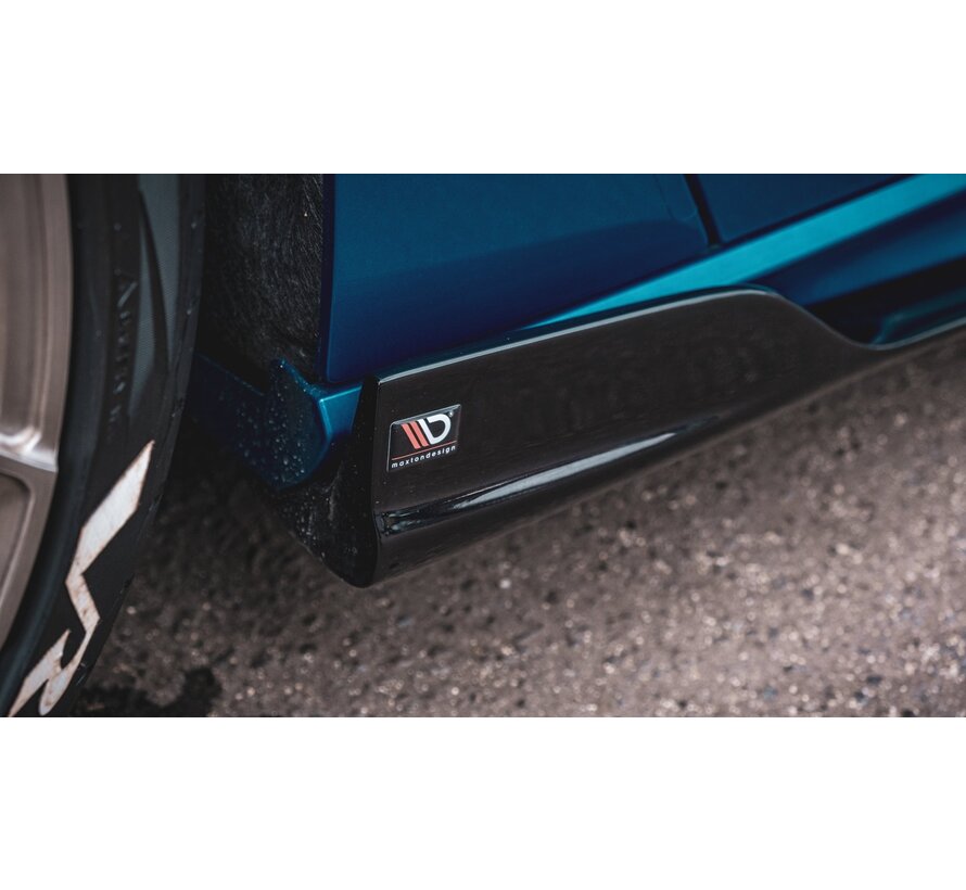 Maxton Design Side Skirts Diffusers Ford Focus ST / ST-Line Mk4