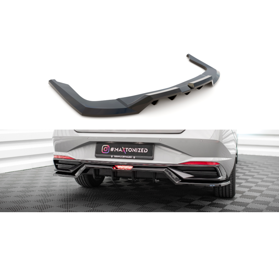 Maxton Design Central Rear Splitter (with vertical bars) Hyundai Elantra Mk7