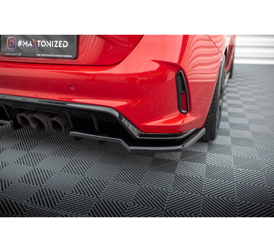 Maxton Design Central Rear Splitter (with vertical bars) V.1 Honda Civic Type-R Mk 11