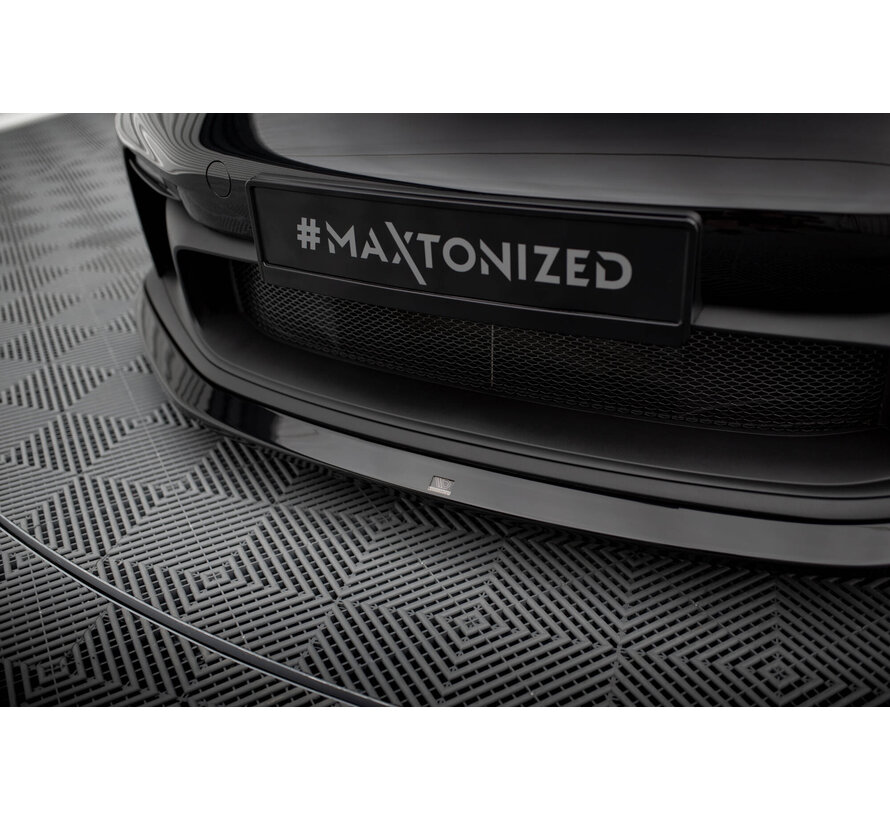 Maxton Design Front Splitter Porsche 911 992 GT3