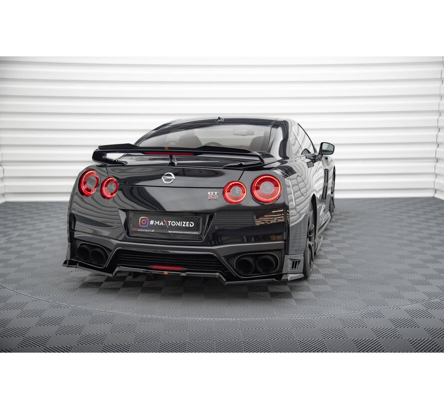 Maxton Design Central Rear Splitter (with vertical bars) Nissan GTR R35 Facelift