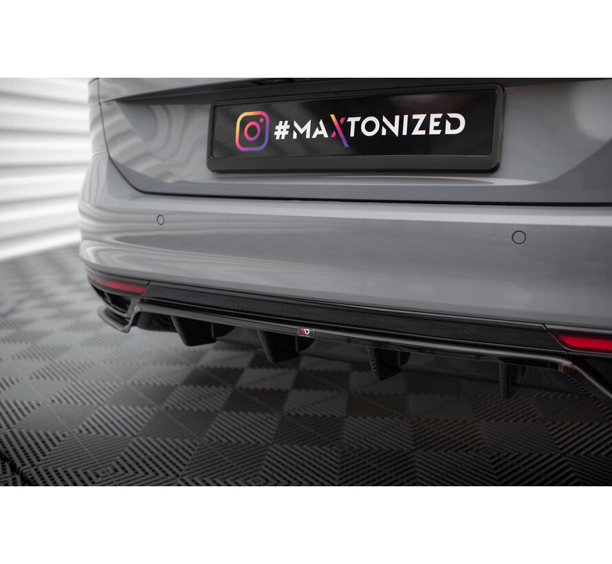 Maxton Design Central Rear Splitter (with vertical bars) Volkswagen Passat R-Line B8 Facelift