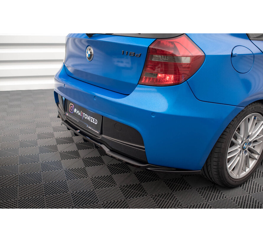 Maxton Design Central Rear Splitter (with vertical bars) BMW 1 M-Pack E87 Facelift