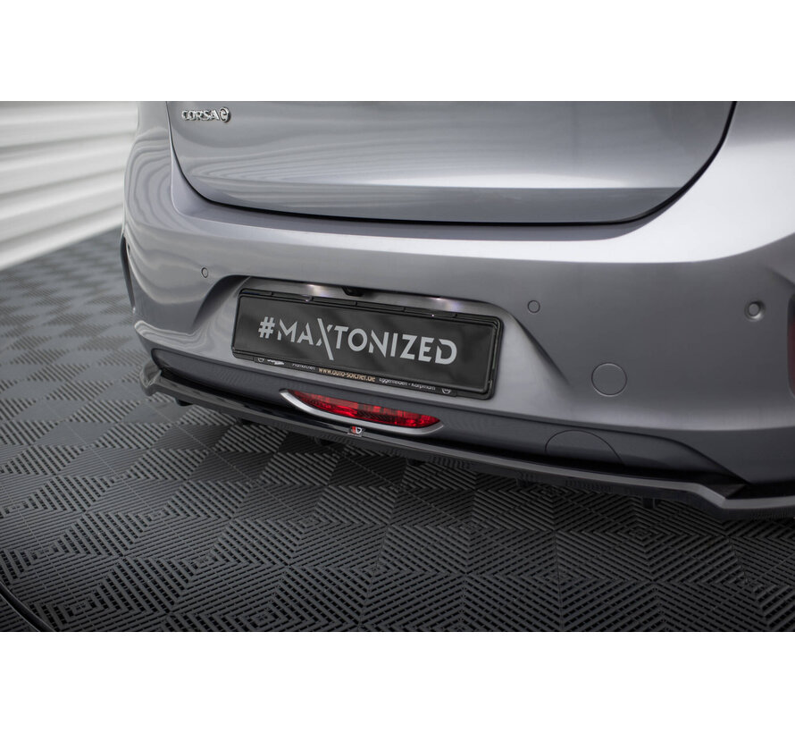 Maxton Design Central Rear Splitter (with vertical bars) Opel Corsa F ( Mk6)