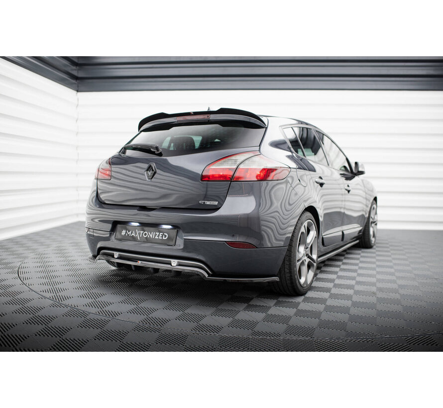 Maxton Design Central Rear Splitter (with vertical bars) Renault Megane GT MK3 Facelift