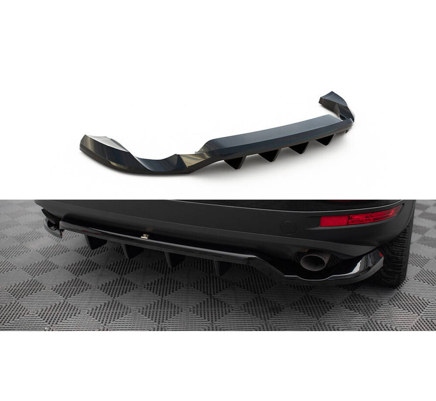 Maxton Design Central Rear Splitter (with vertical bars) Volkswagen Touareg Mk2