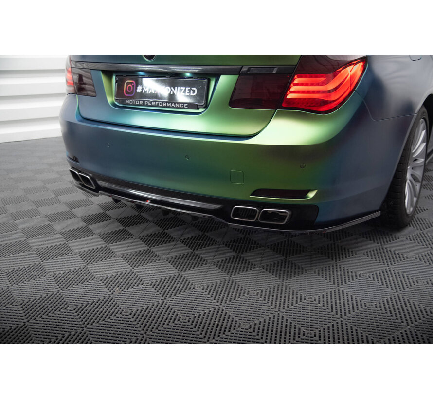 Maxton Design Central Rear Splitter (with vertical bars) BMW 7 F01