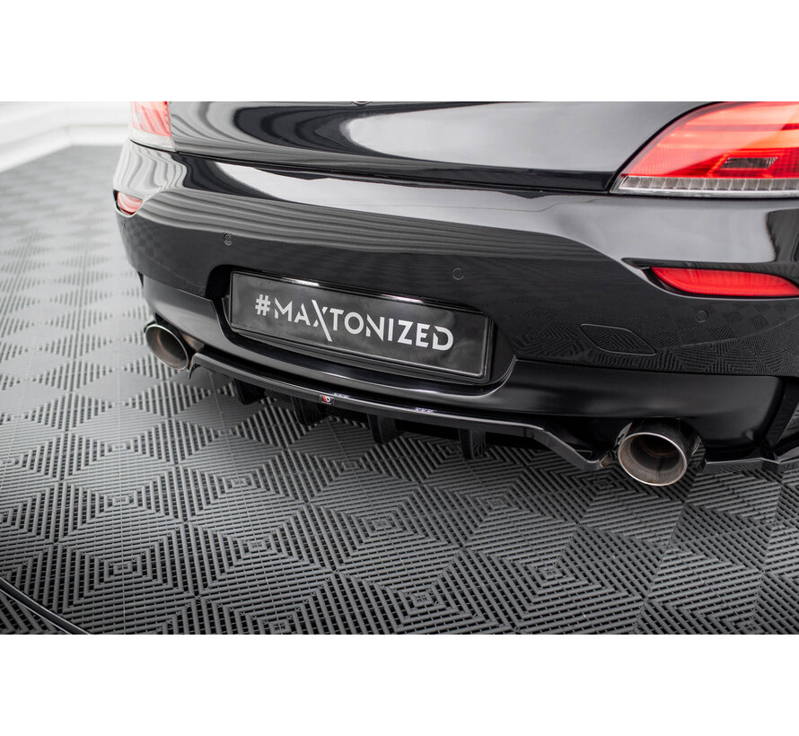 Maxton Design Central Rear Splitter (with vertical bars) BMW Z4 M-Pack E89 Facelift