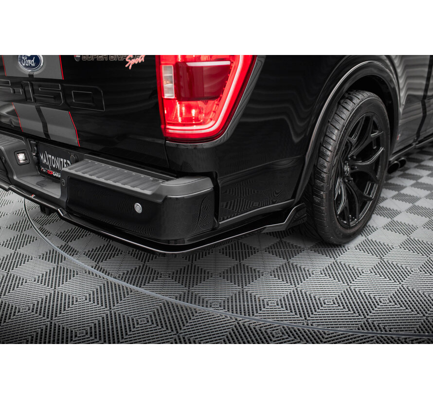 Maxton Design Central Rear Splitter Shelby F150 Super Snake