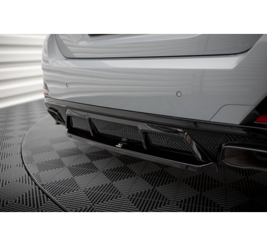 Maxton Design Central Rear Splitter for BMW M440i Gran Coupe G26