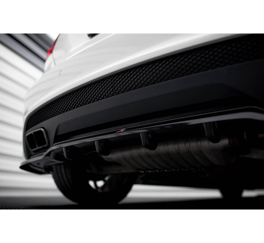 Maxton Design Central Rear Splitter (with vertical bars) Mercedes-Benz A45 AMG W176