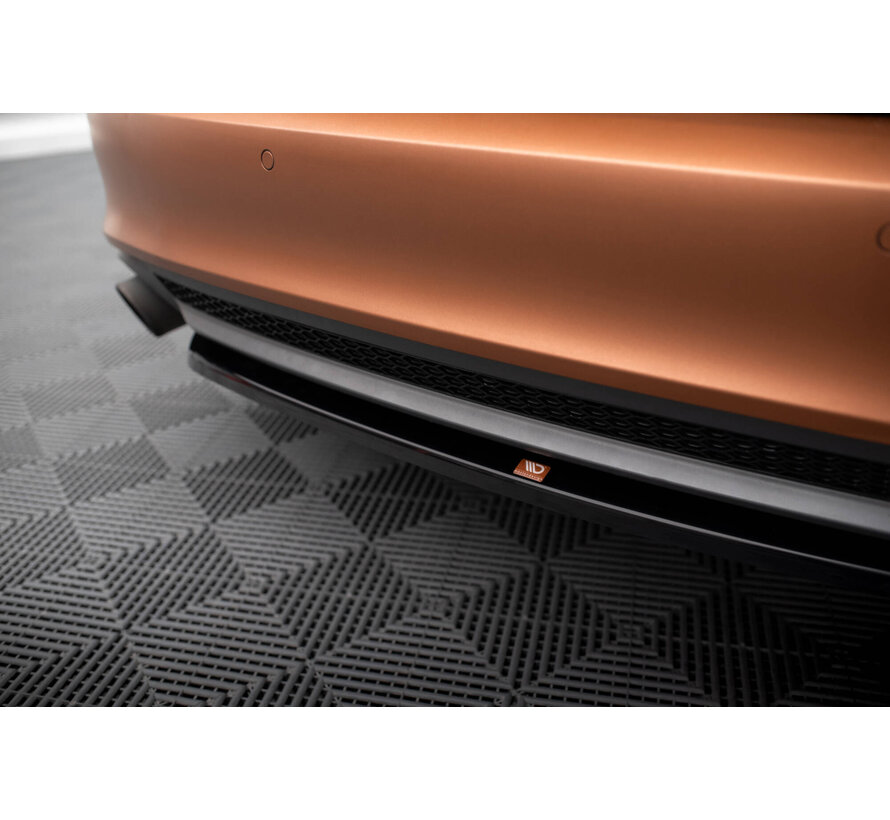 Maxton Design Central Rear Splitter for Audi A7 C7