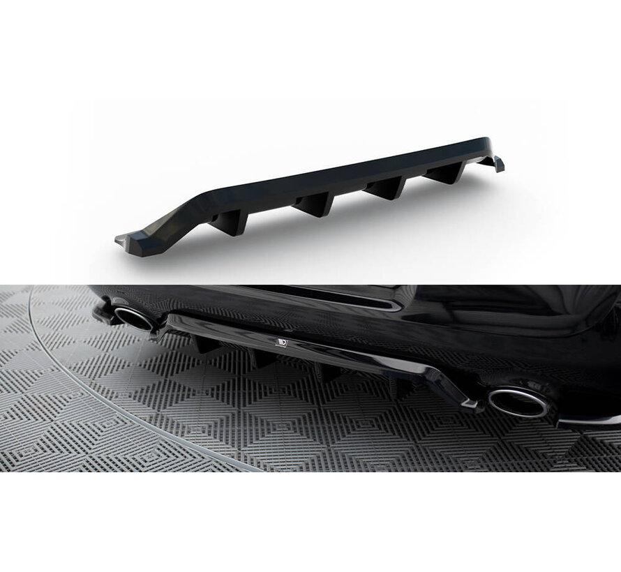 Maxton Design Central Rear Splitter (with vertical bars) Chrysler 300 Mk2