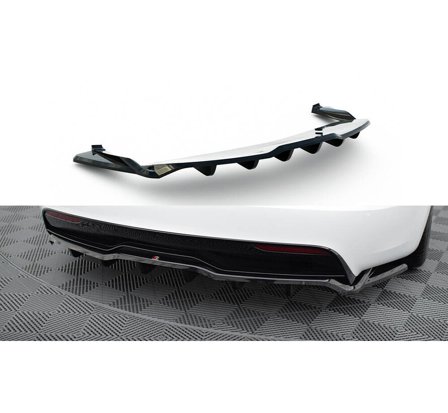 Maxton Design Central Rear Splitter (with vertical bars) V.2 Tesla Model S Plaid Mk1 Facelift