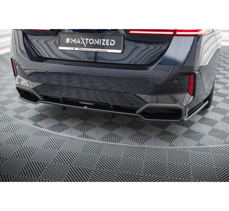 Maxton Design Rear Splitter (with vertical bars) V.2 BMW 5 / i5 M-Pack G60