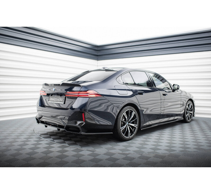 Maxton Design Rear Splitter (with vertical bars) V.2 BMW 5 / i5 M-Pack G60