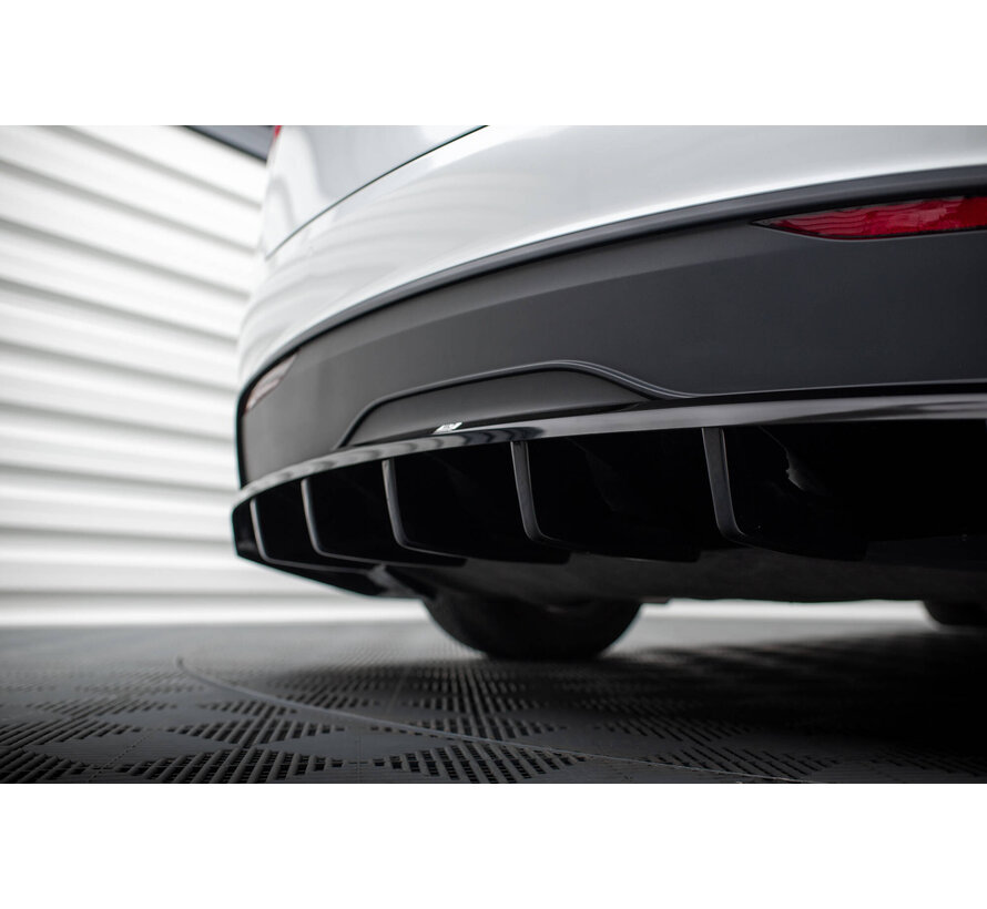 Maxton Design Rear Splitter (with vertical bars) Tesla Model X Mk1 Facelift