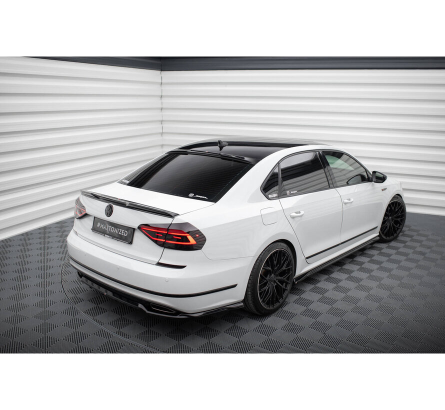 Maxton Design The extension of the rear window Volkswagen Passat GT B8 Facelift USA