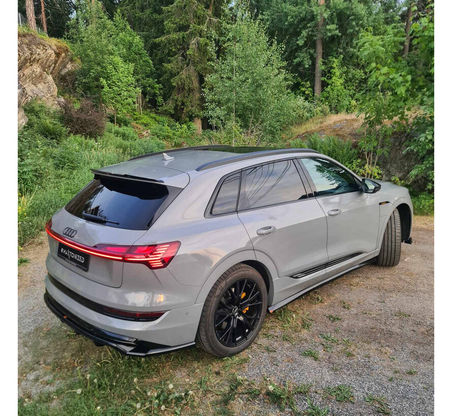 Maxton Design Rear Splitter (with vertical bars) Audi e-Tron S-Line