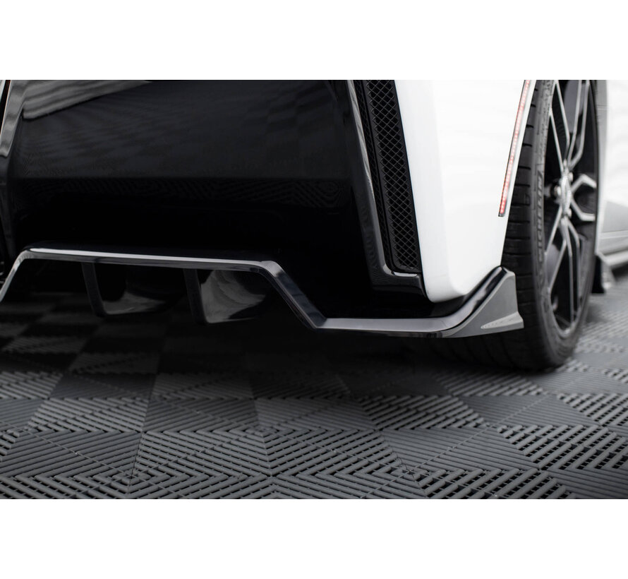 Maxton Design Central Rear Splitter (with vertical bars) Chevrolet Corvette C7