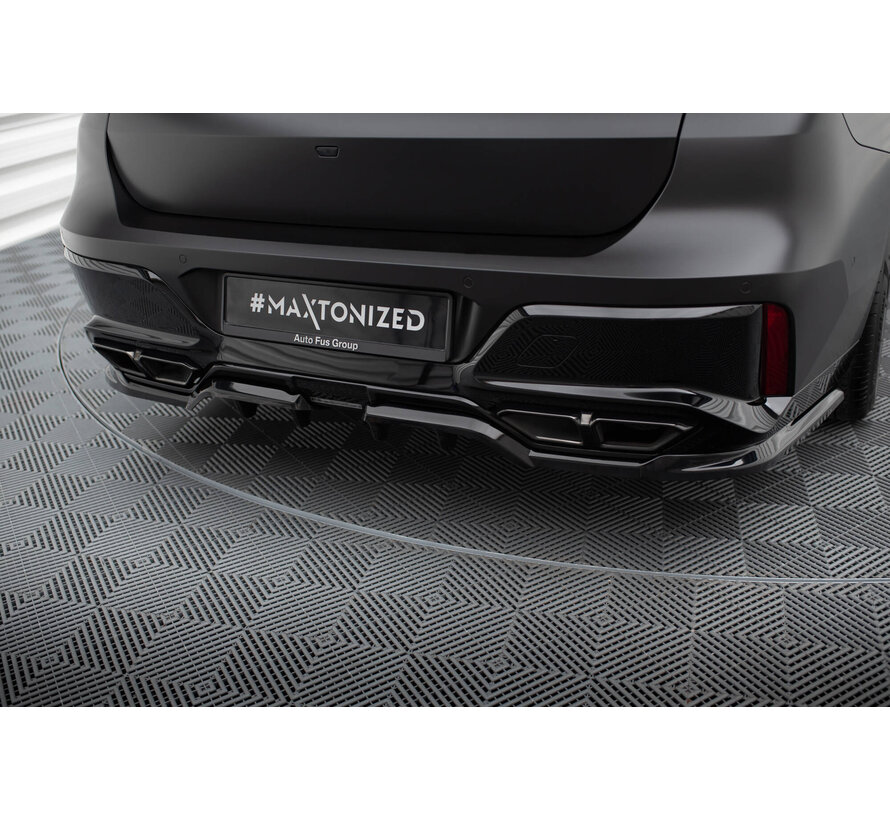 Maxton Design Rear Splitter (with vertical bars) BMW M760e G70