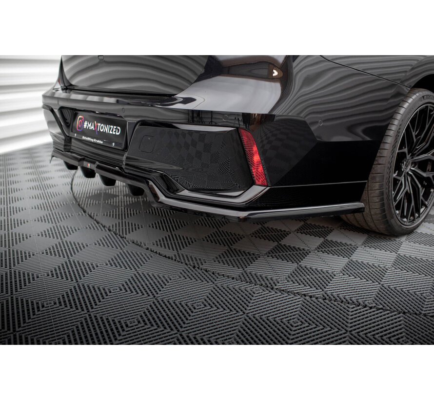 Maxton Design Set of Splitters BMW 740d M-Pack G70