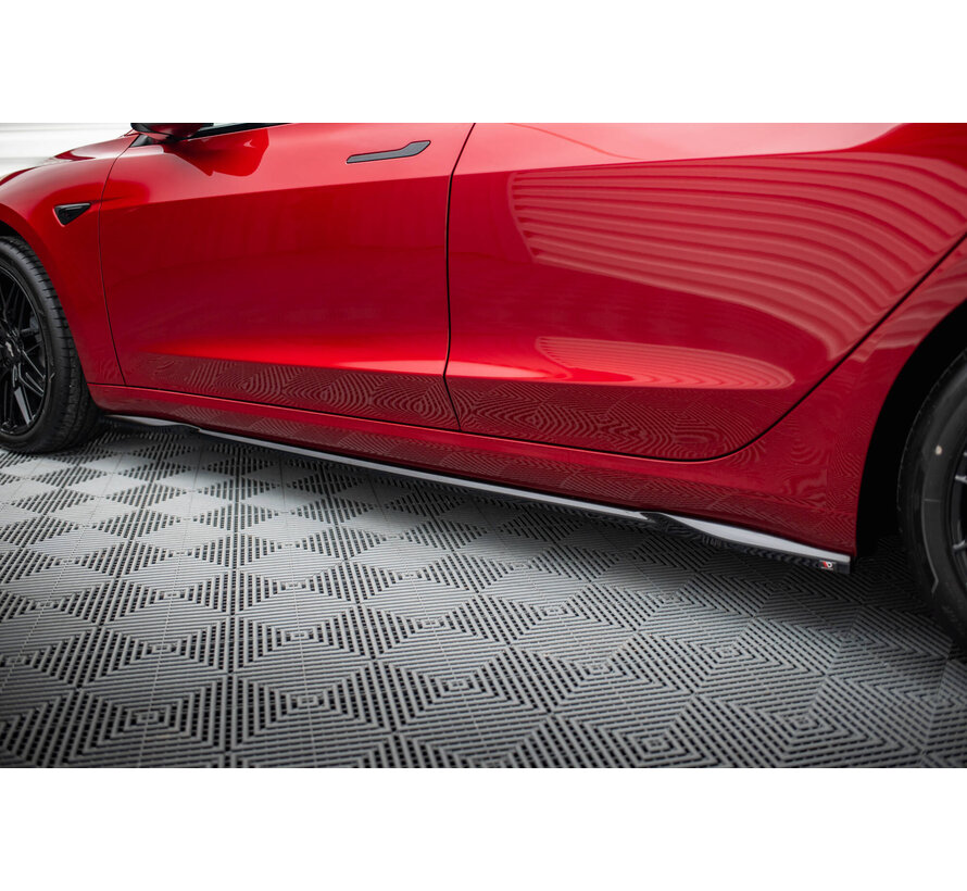 Maxton Design Side Skirts Diffusers V.2 Tesla Model 3 Mk1 / Mk1 Facelift