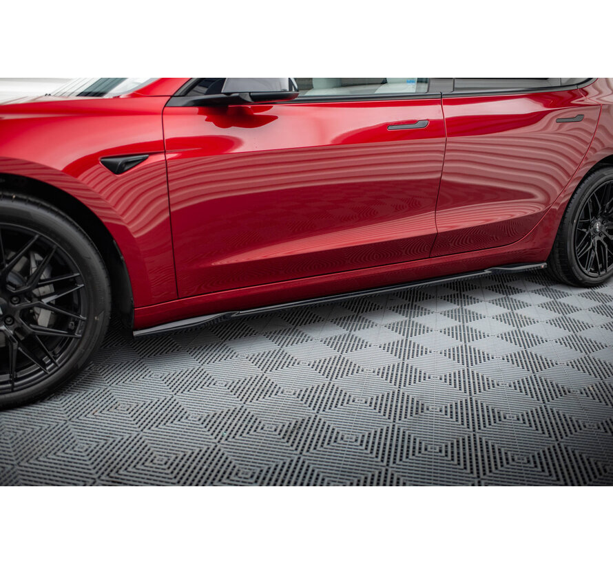 Maxton Design Side Skirts Diffusers V.2 Tesla Model 3 Mk1 / Mk1 Facelift