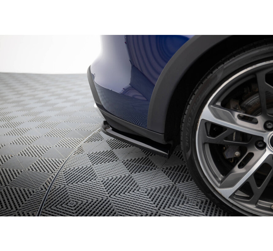 Maxton Design Rear Side Splitters Porsche Taycan Cross Turismo 4S